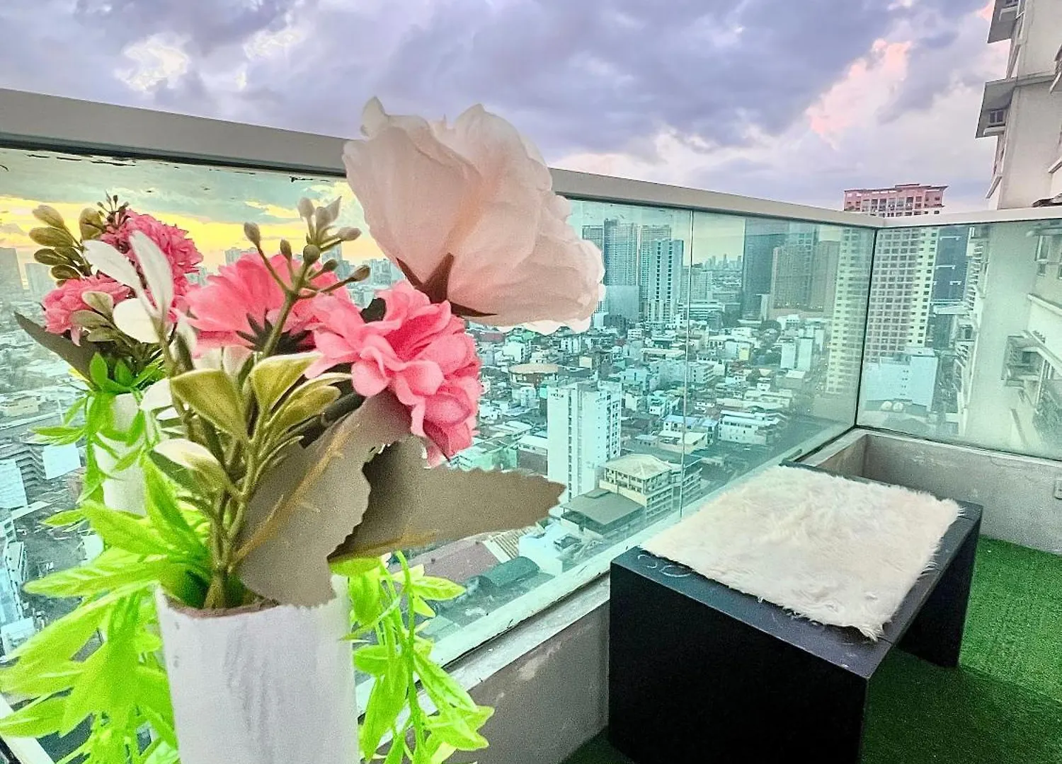 Apartment Makati Hotel Roces Tower Manila Philippines